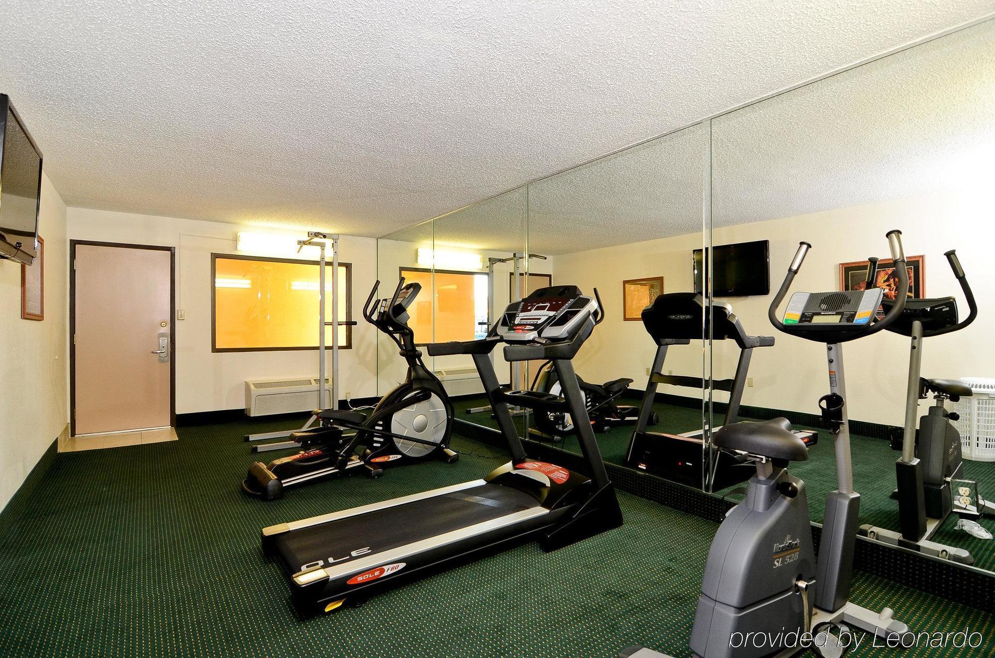 Econo Lodge Inn & Suites Memphis Udogodnienia zdjęcie