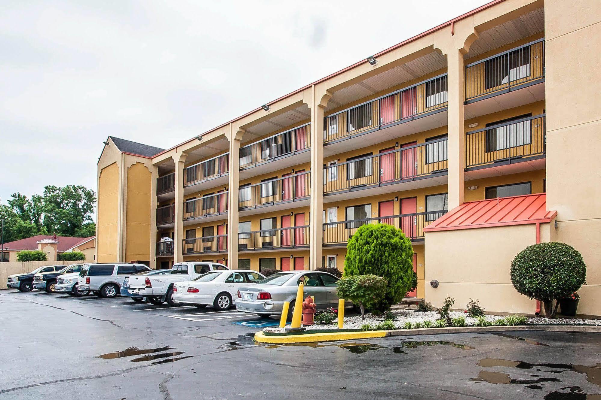 Econo Lodge Inn & Suites Memphis Zewnętrze zdjęcie